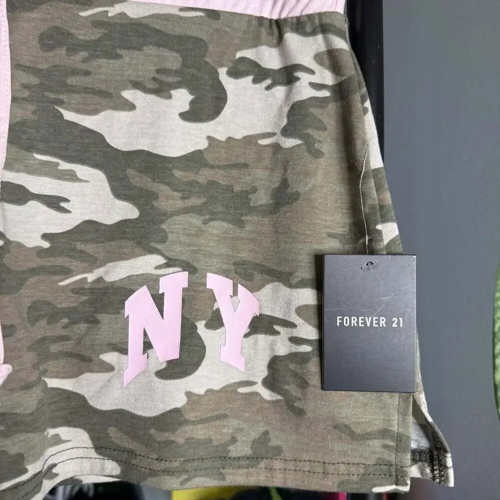 Forever 21 Camouflage Print Mini Skort Green Pink NY